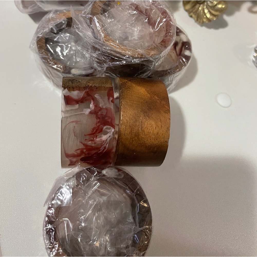 10pc Wooden & Resin Napkin Ring Set for Dining Table Decoration